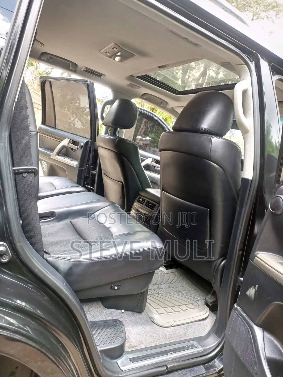 Toyota Land Cruiser 4.6 V8 ZX 2012 Black