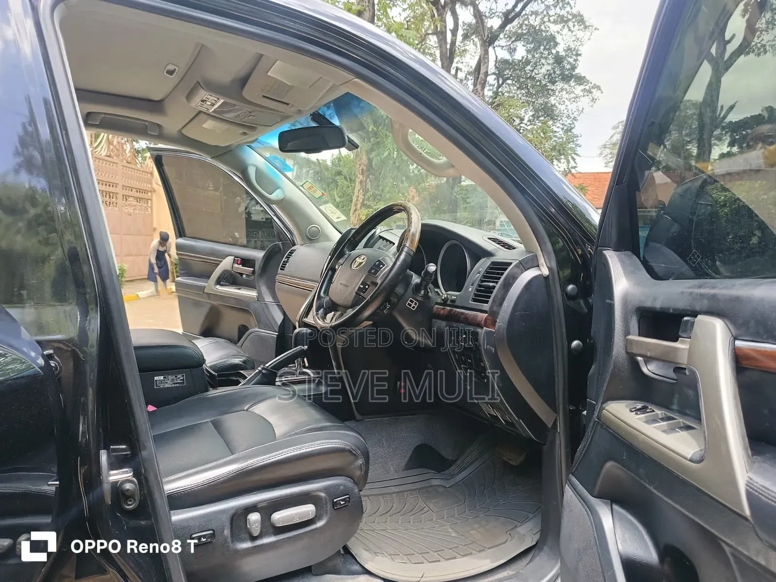 Toyota Land Cruiser 4.6 V8 ZX 2012 Black