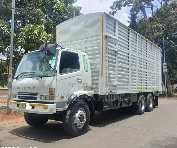 Mmitsubishi Fuso - thumbnail 2