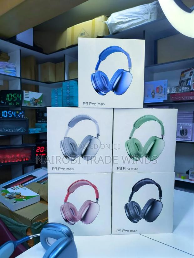 P9 Padded Headphones