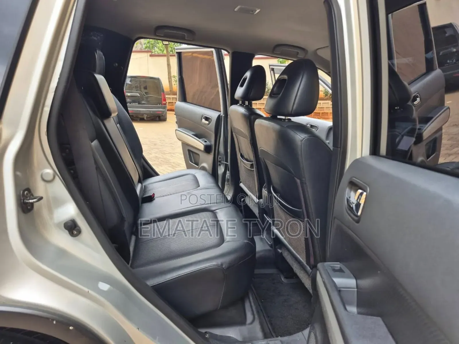 Nissan X-Trail 2.0 Petrol FWD 2013 Silver
