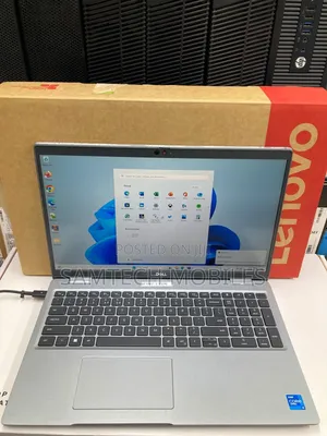 Laptop Dell Latitude 5520 8GB Intel Core i5 SSD 256GB