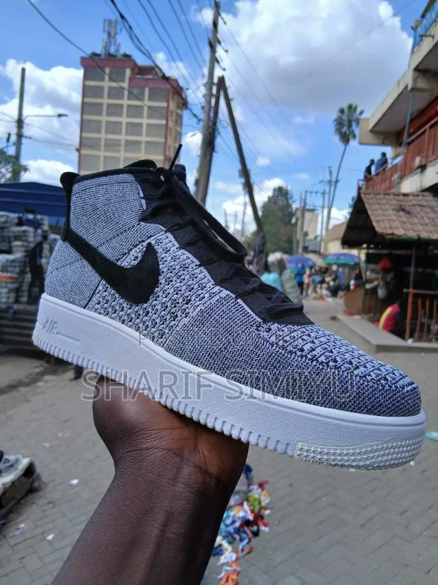Custom Air Force 1 Sneakers – Unique Design 