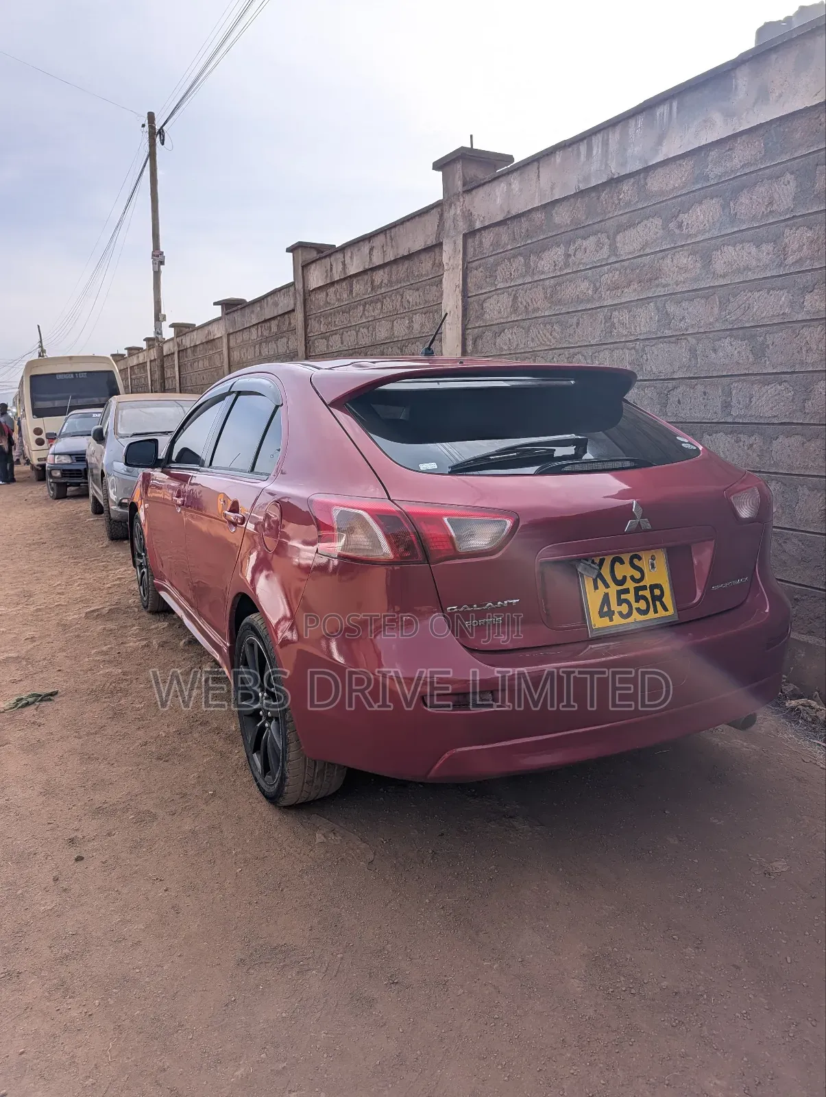 Mitsubishi Galant ES 2011 Red