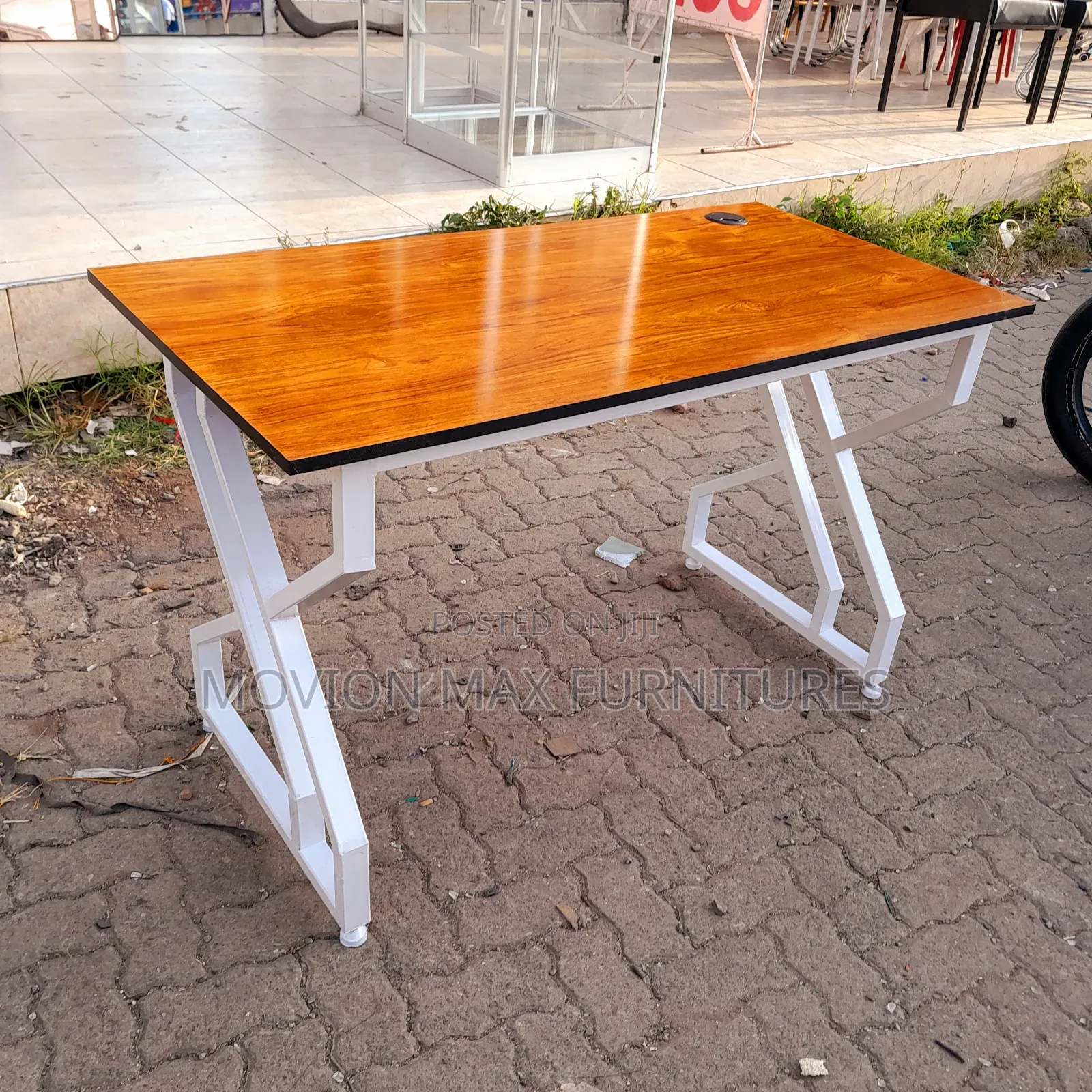 New Modern Metal Table
