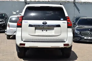 Toyota Land Cruiser Prado 2019 Pearl