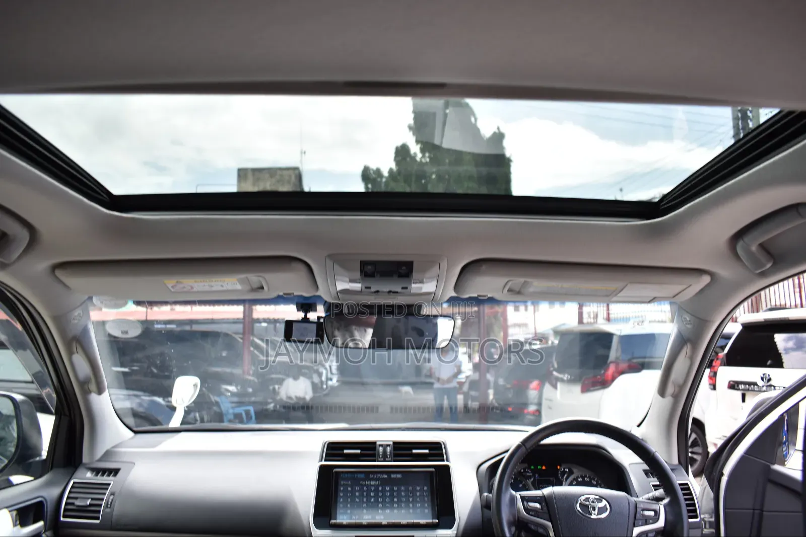 Toyota Land Cruiser Prado 2019 Pearl