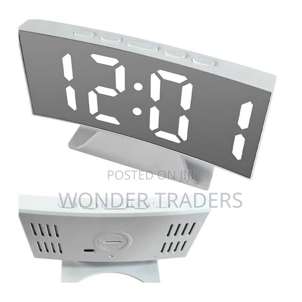 Electronic Digital Led Mirror Alarm Clock With Thermometer and Memory