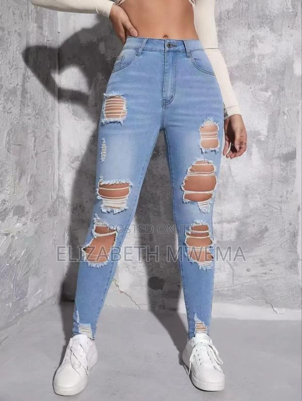 Ragged Jeans - main view