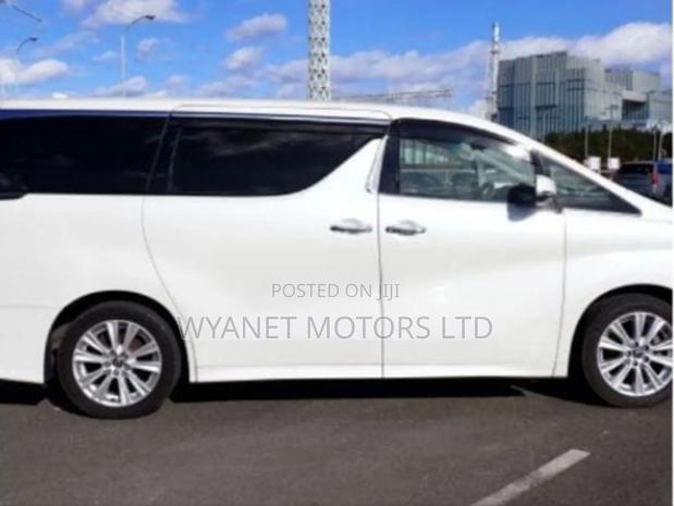 Toyota Vellfire 2019 White - thumbnail 6