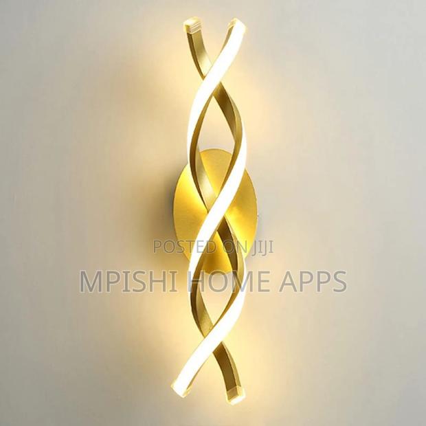 Spiral Led Wall Light - Gold