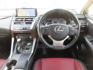 Lexus NX 300 AWD 2018 Pearl
