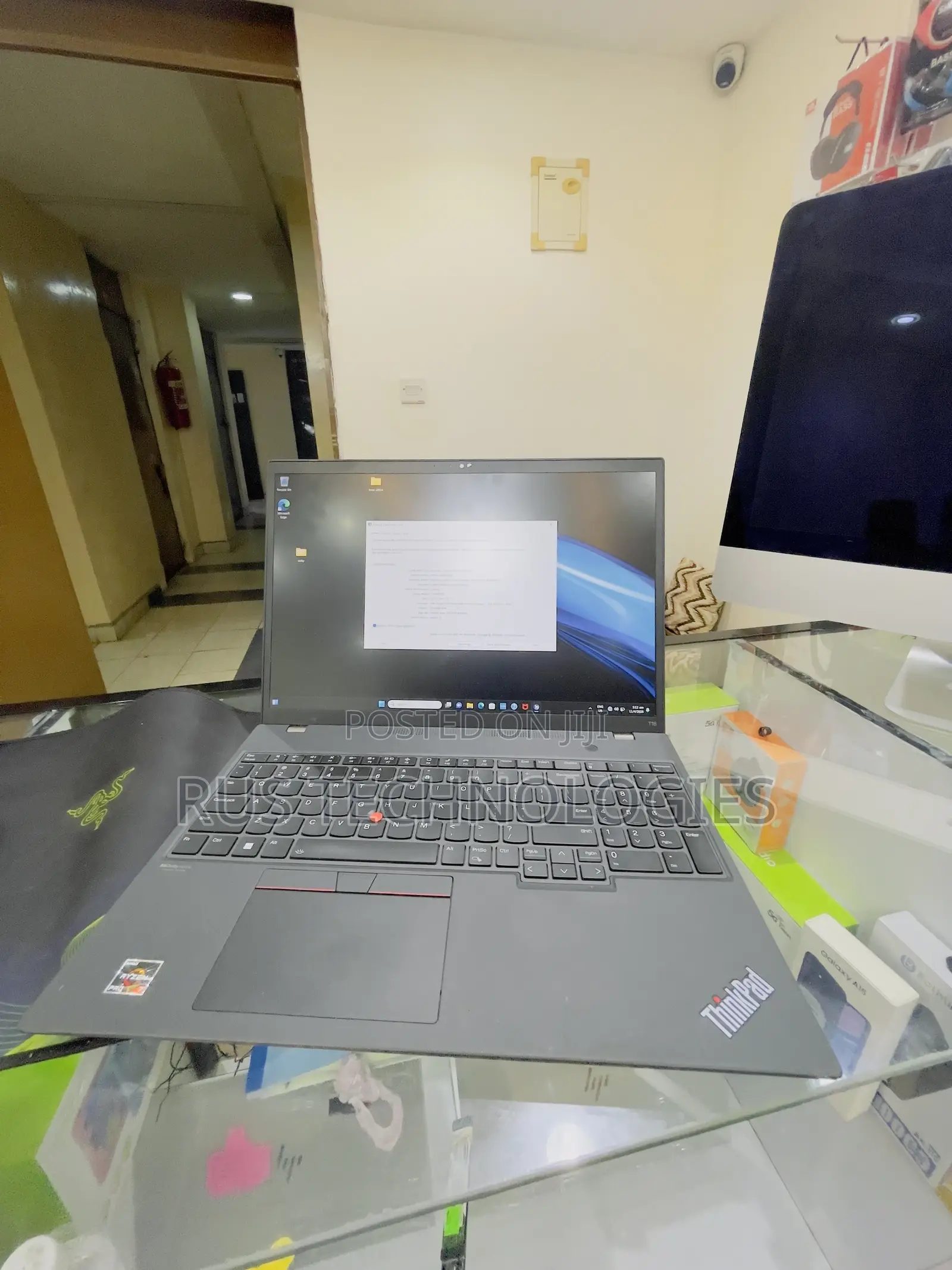 Laptop Lenovo Thinkpad T15 Gen1 32GB AMD Ryzen 7 SSD 256GB