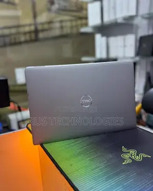 Laptop Dell Precision 15 5540 16GB Intel Core i7 SSD 512GB