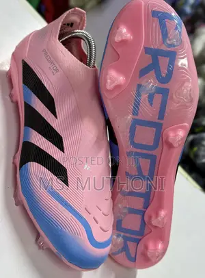 Born for Goals Pack Laceless Adidas Predator Soccer Boots