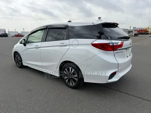 Honda Fit Shuttle 1.5 G 2WD 2019 White