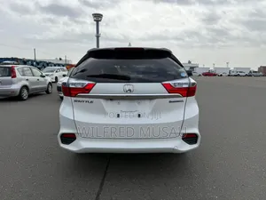 Honda Fit Shuttle 1.5 G 2WD 2019 White