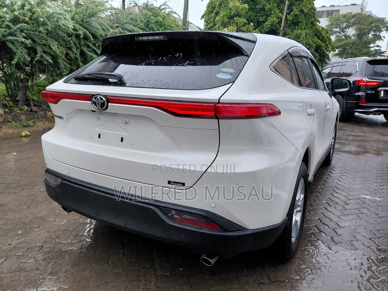 Toyota Harrier 2.0 2020 White
