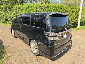 Toyota Vellfire 2014 Blue