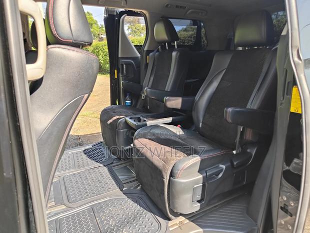 Toyota Vellfire 2014 Blue - thumbnail 9