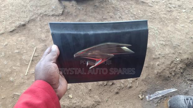 Toyota Harrier Logo Emblem
