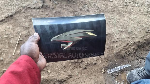 Toyota Harrier Logo Emblem - thumbnail 3