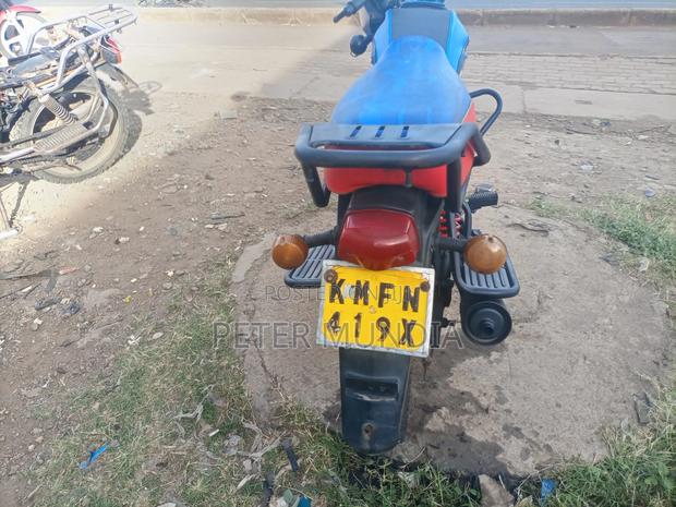 TVS HLX Plus ES 2023 Blue - thumbnail 6
