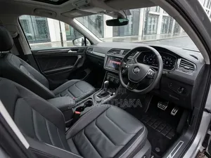 Volkswagen Tiguan 2.0T SE AWD 4MOTION 2019 Gray