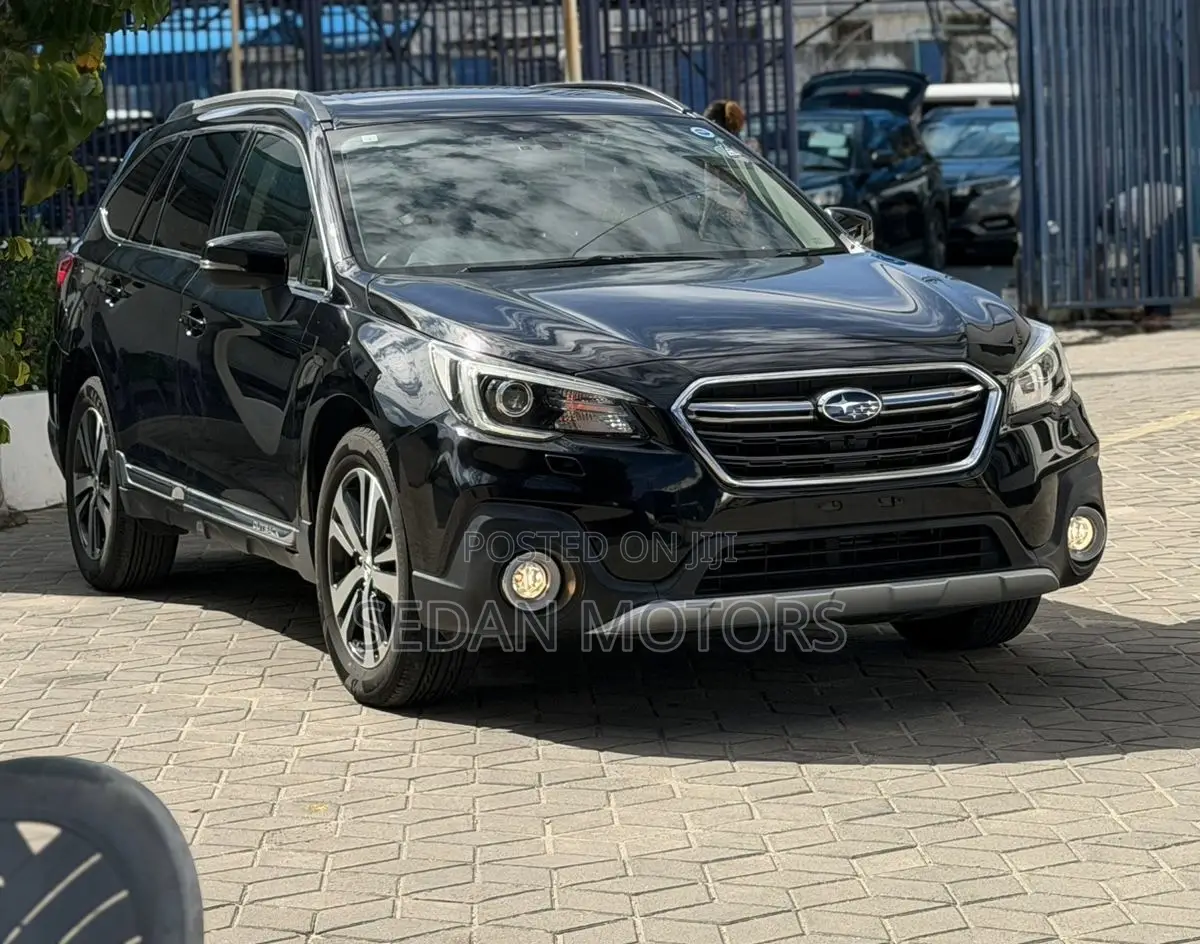 Subaru Outback 2019 Matt Black