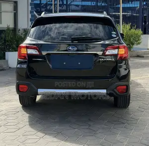 Subaru Outback 2019 Matt Black