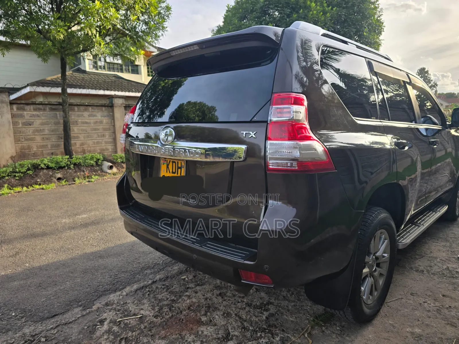 Toyota Land Cruiser Prado 2017 Brown