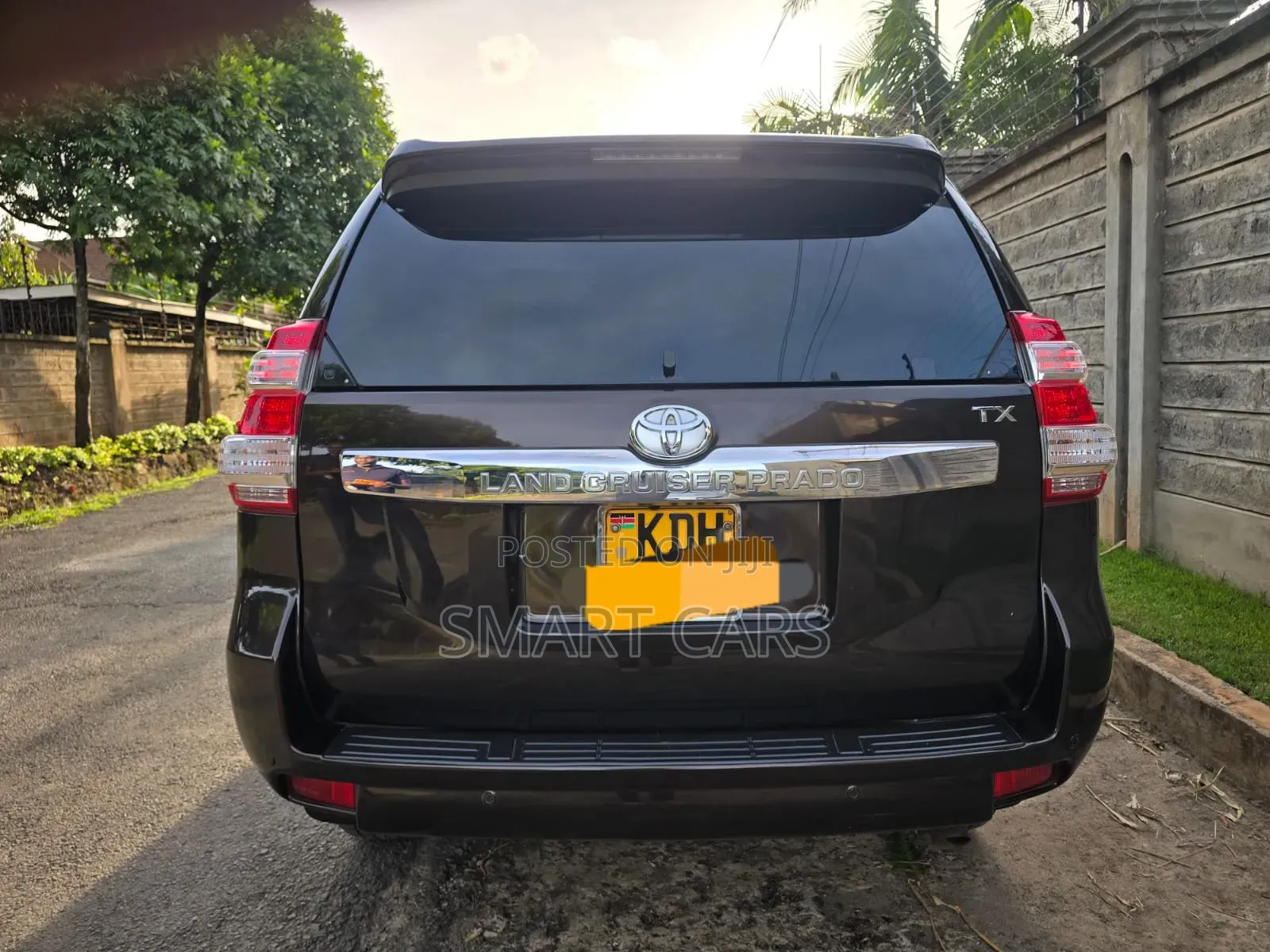 Toyota Land Cruiser Prado 2017 Brown