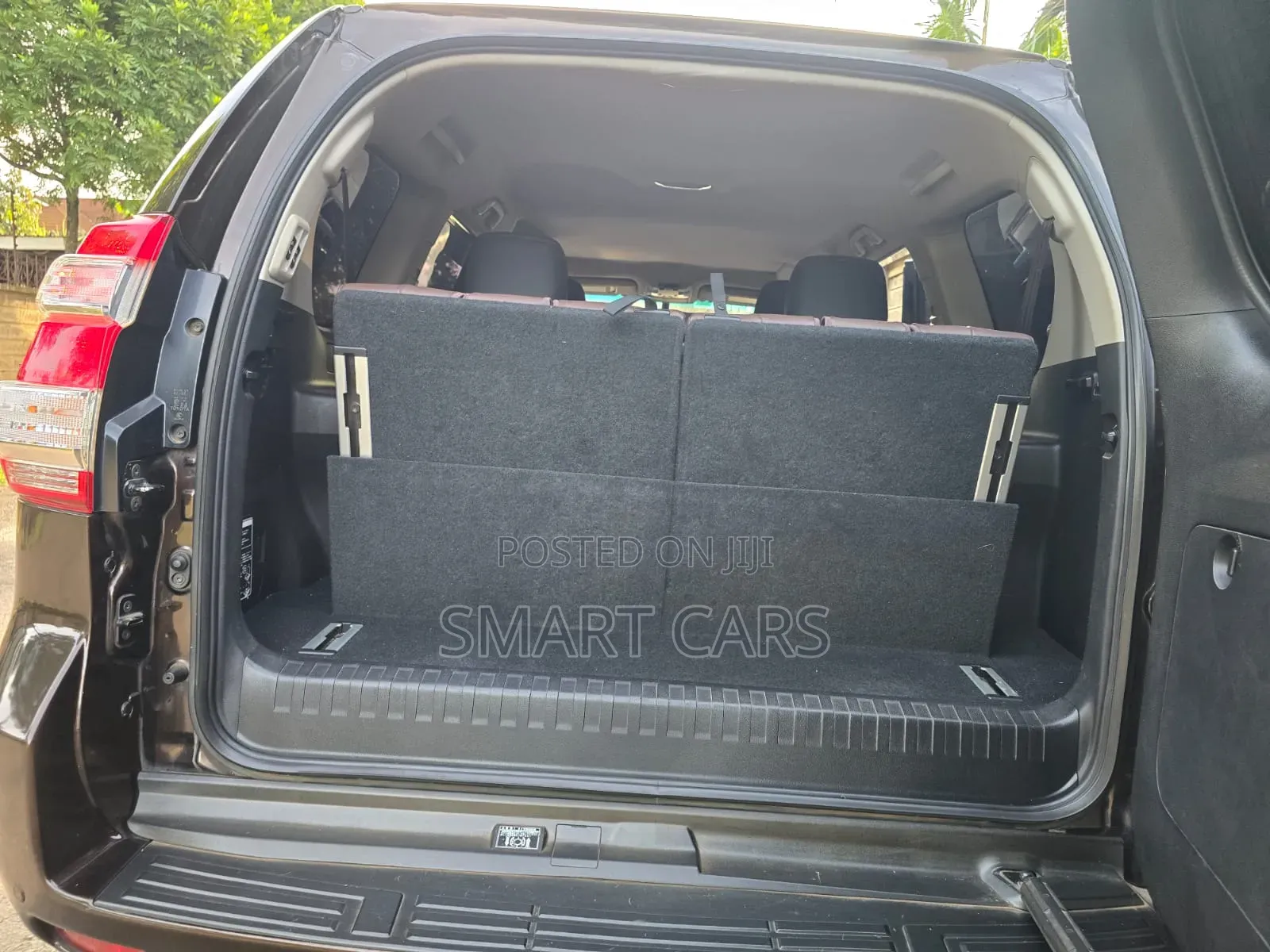 Toyota Land Cruiser Prado 2017 Brown