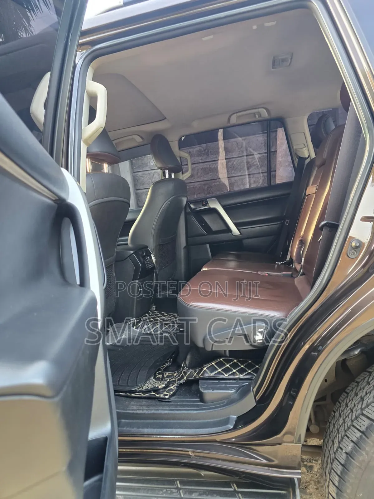 Toyota Land Cruiser Prado 2017 Brown