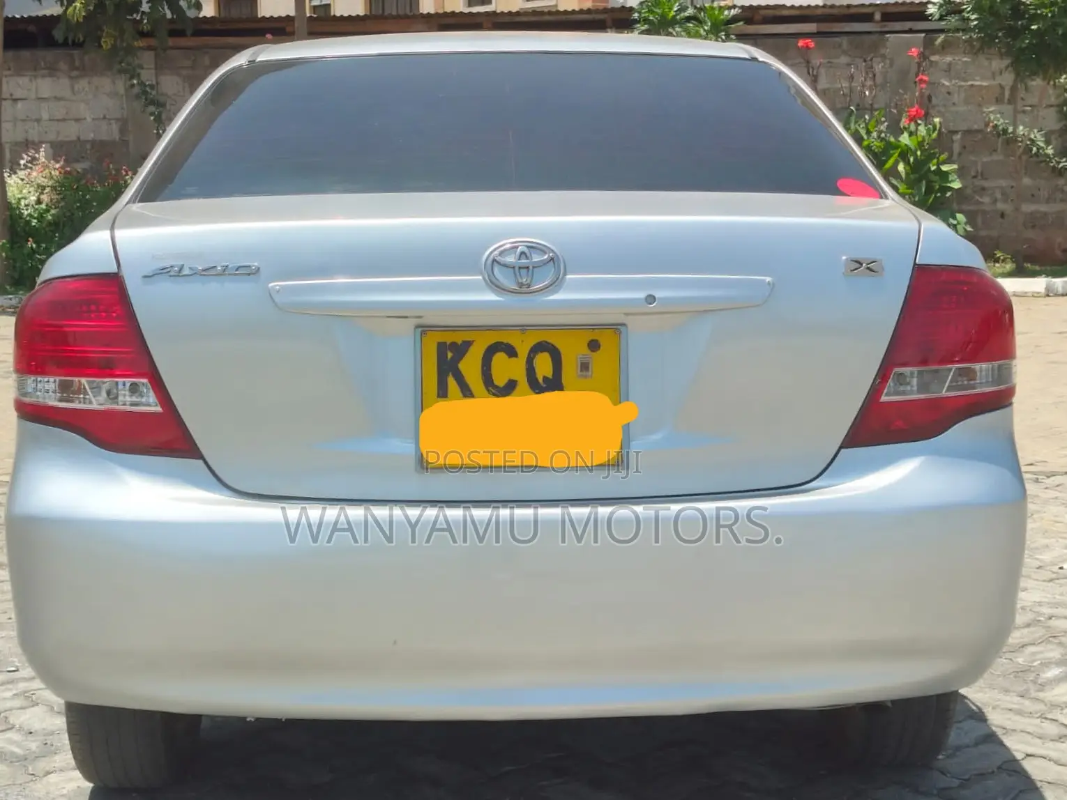 Toyota Axio 2011 Silver