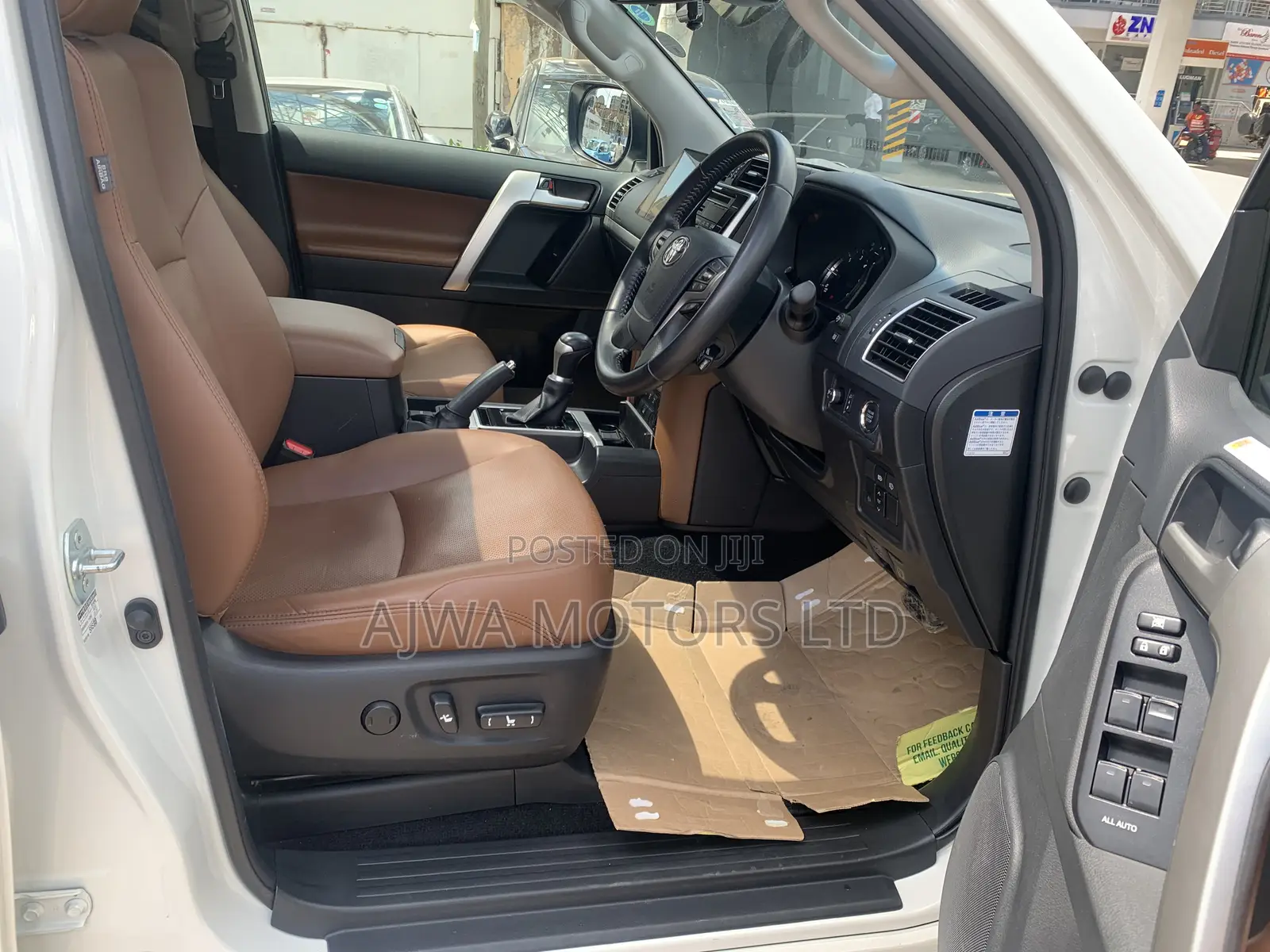 Toyota Land Cruiser Prado 2.8 2021 White