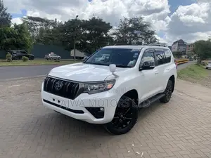 Toyota Land Cruiser Prado 2.8 2021 White