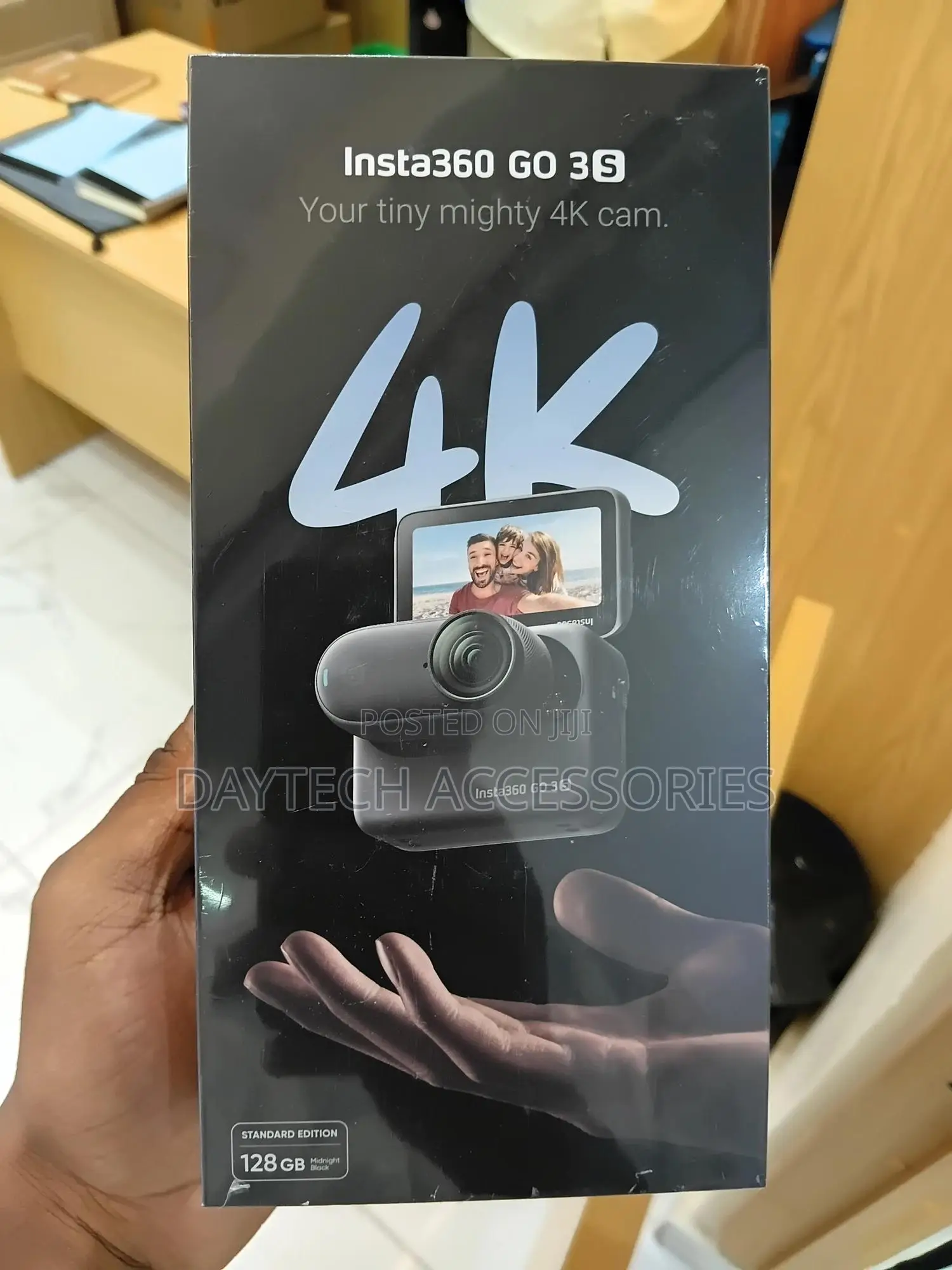 The Insta360 Go 3s Action Camera (128gb)