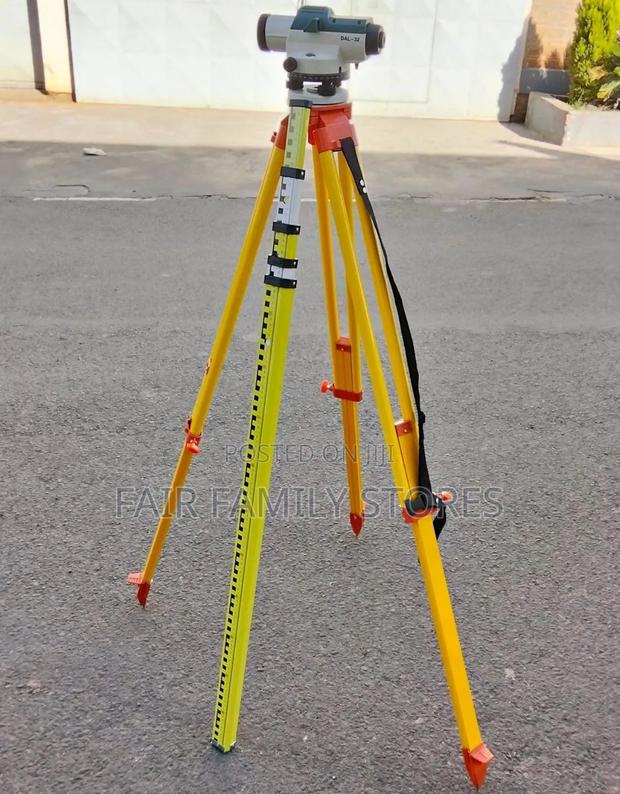 Surveying Level Tripod - thumbnail 3