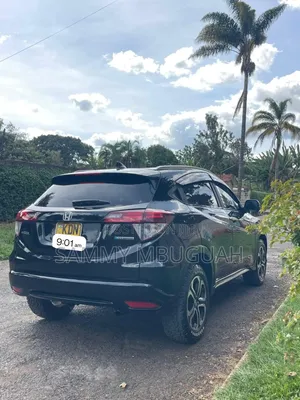 Honda Vezel 2016