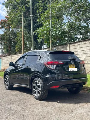 Honda Vezel 2016