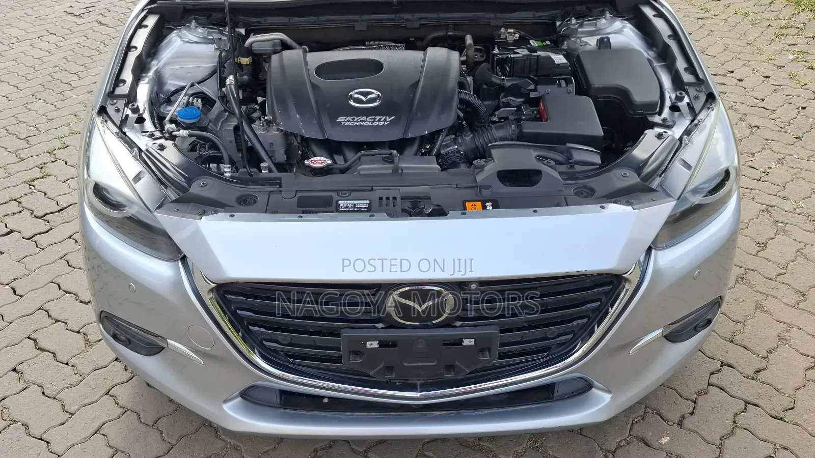 Mazda Axela 2018 Silver