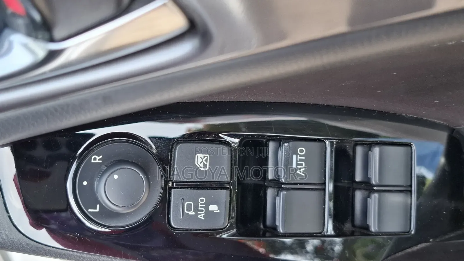 Mazda Axela 2018 Silver