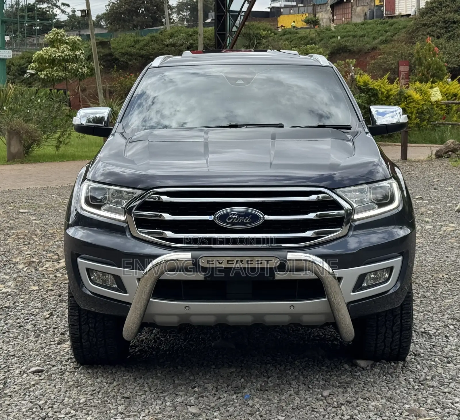 Ford Everest 2020 Gray