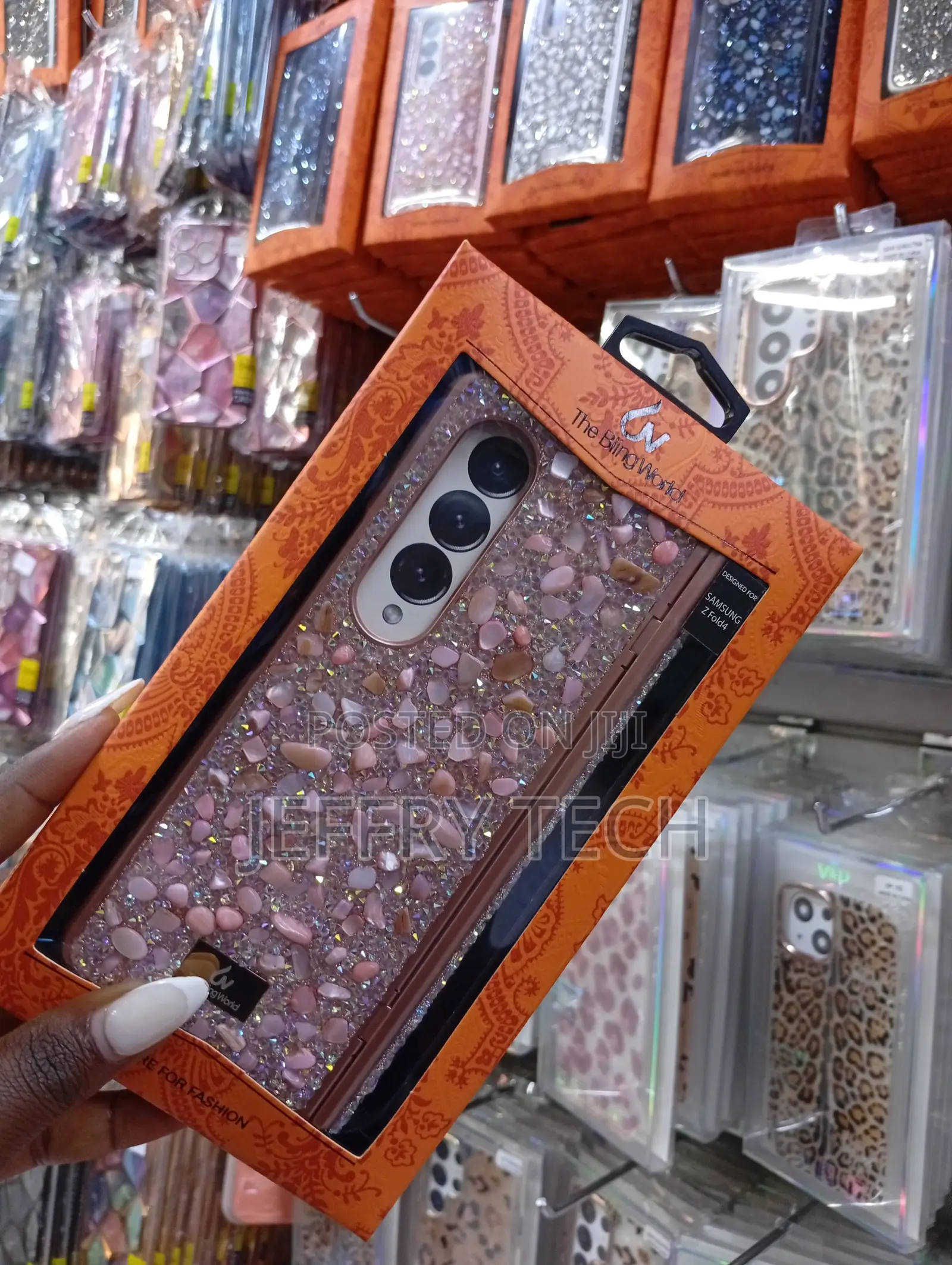 Rhinestone and Stone-Embedded Case for Samsung Galaxy Z Fold4.