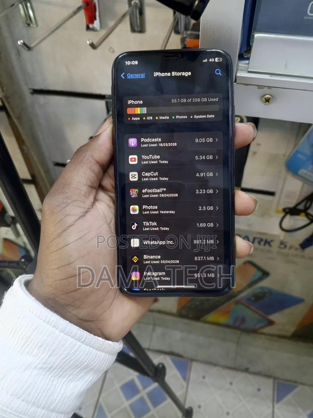 Apple iPhone X 256 GB Black - thumbnail 3