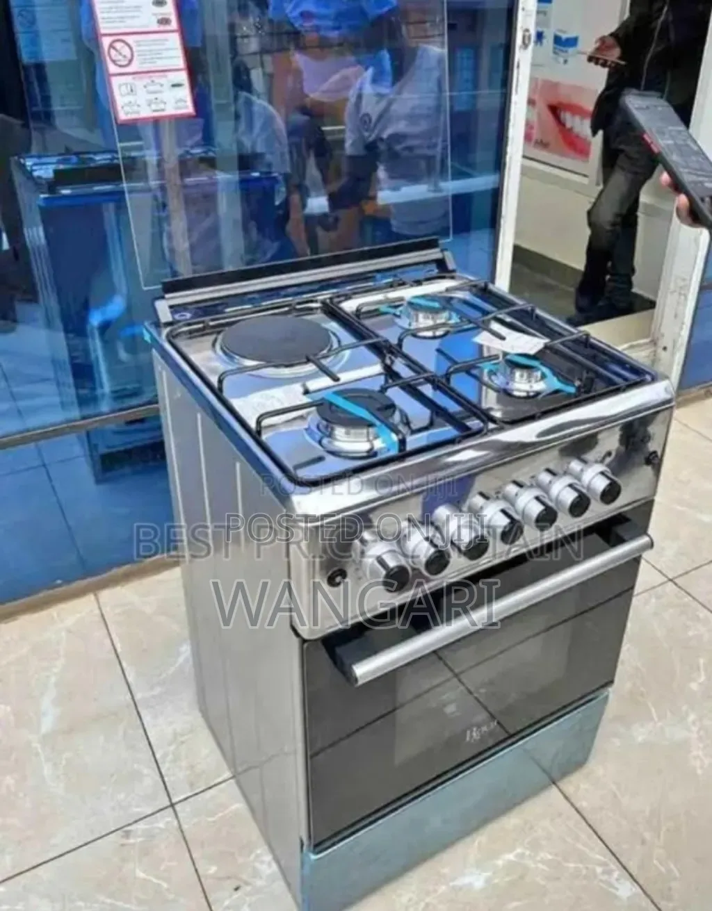 With Back Hot Plate New Roch 60*60 Cooker