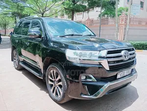 Toyota Land Cruiser 2011 Black