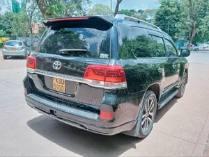 Toyota Land Cruiser 2011 Black