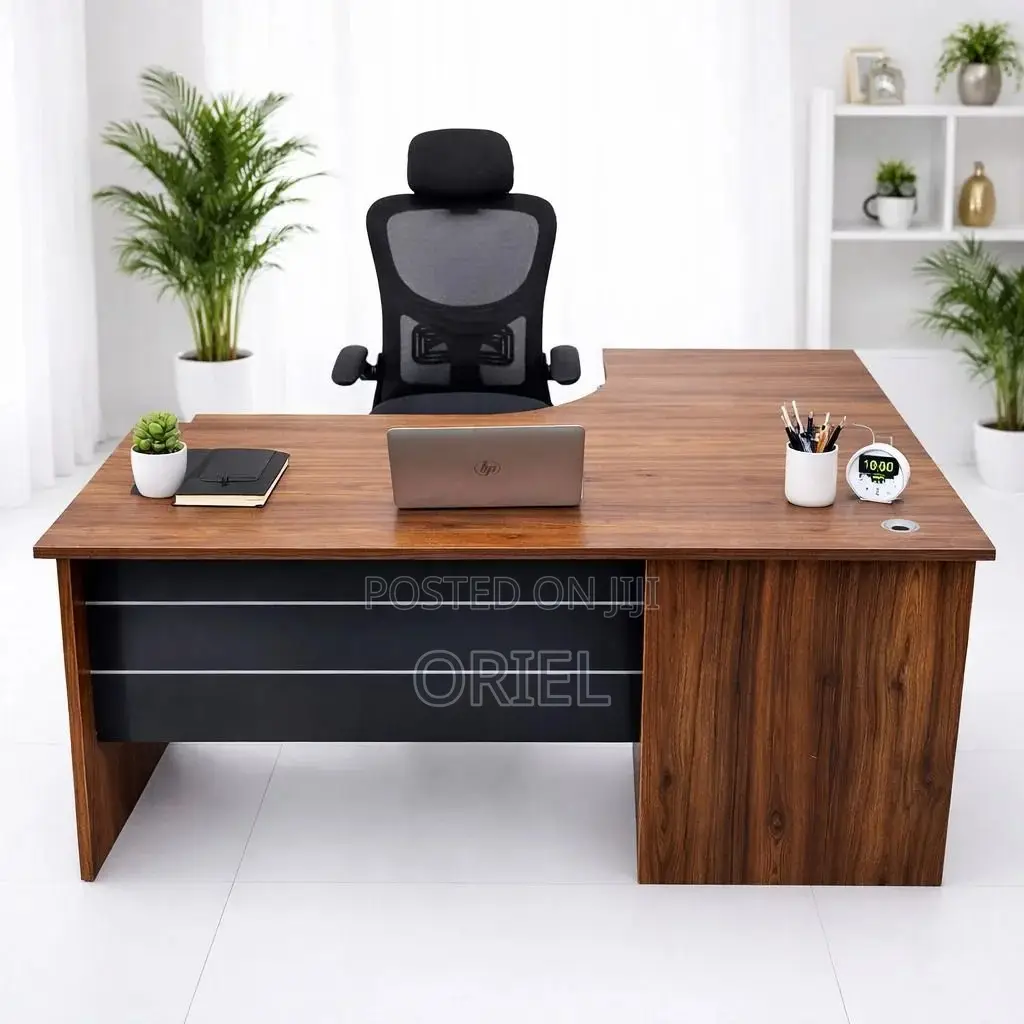 Office Desk : Staff 1.4m Advanced Curved Office Desk
